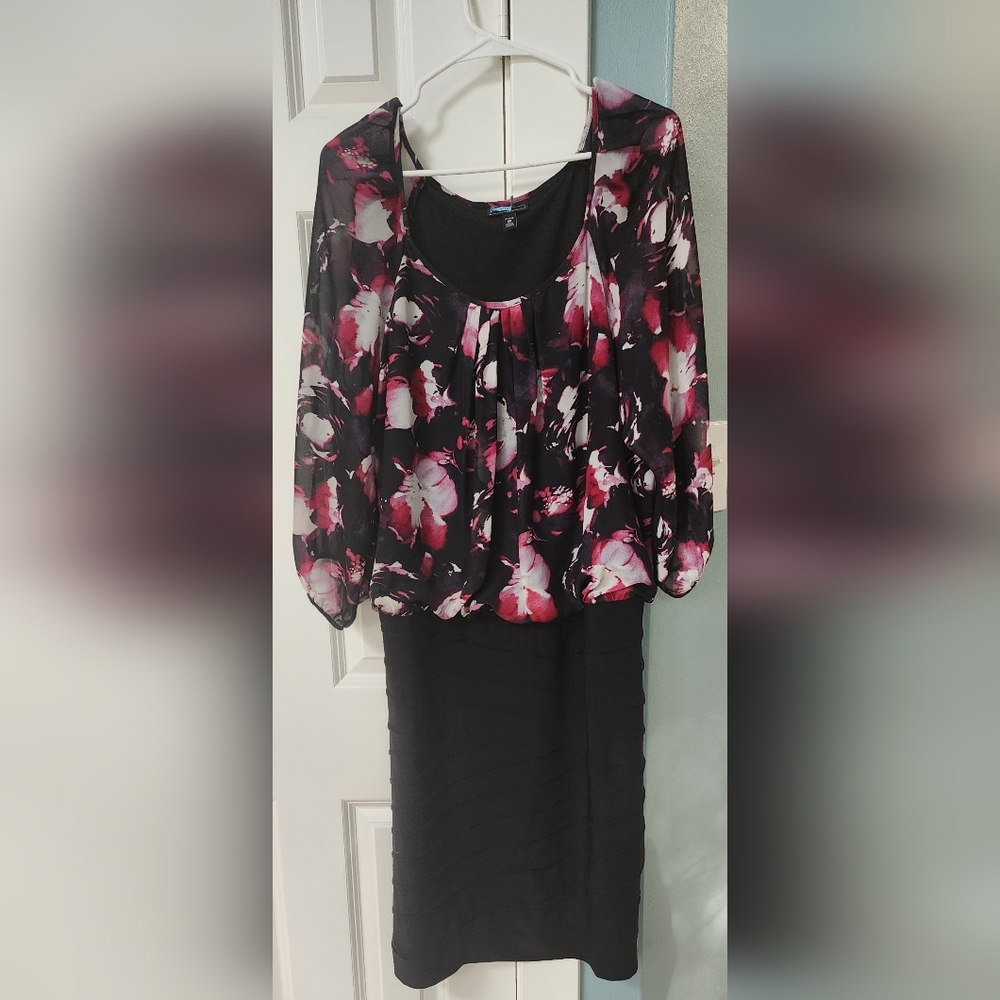 One piece dress , size 20w black with floral ,dress barn